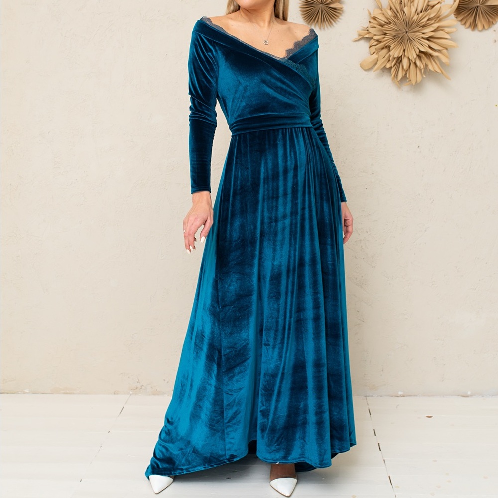 ❗️NEW❗️ Dark Teal Velvet V Neck Lace Backless Dress